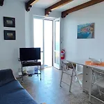 Bellavilla B Villa *