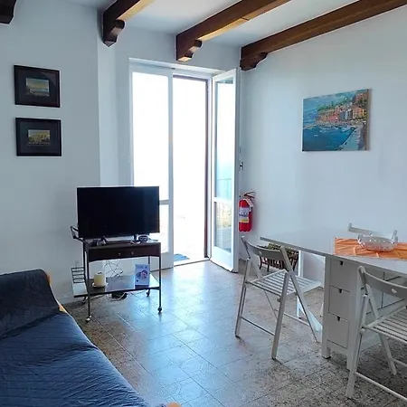 Bellavilla B Βίλα *